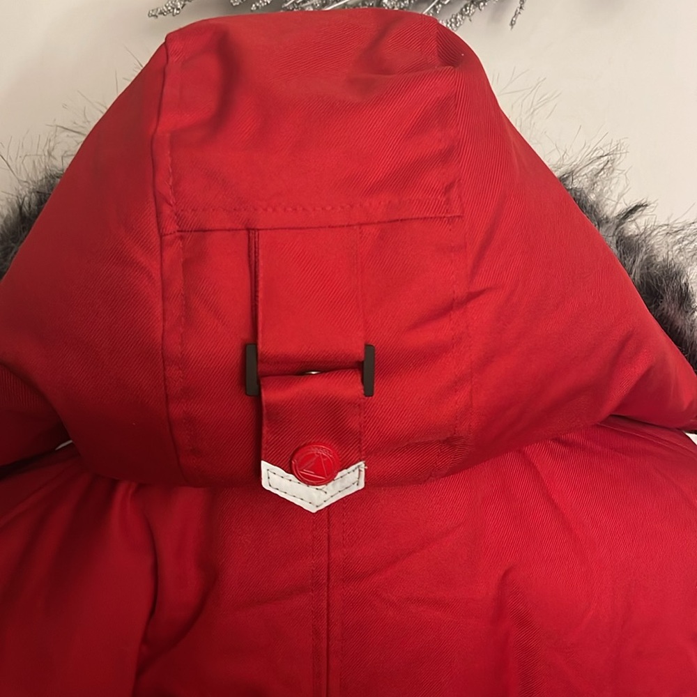 Coat - Picture 6 of 12